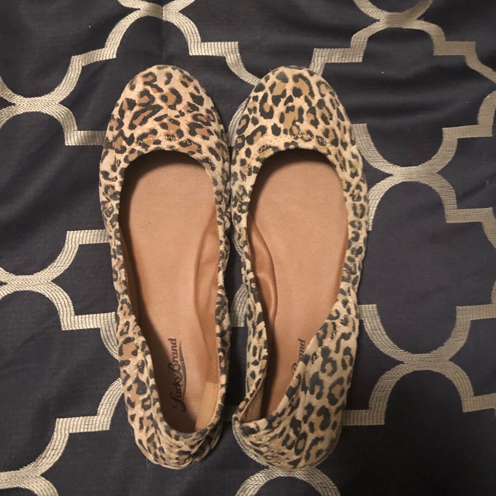 Lucky Emmie Leopard Flat